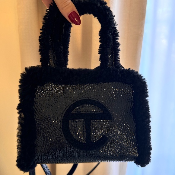 Telfar x Ugg small bag - Picture 2 of 5